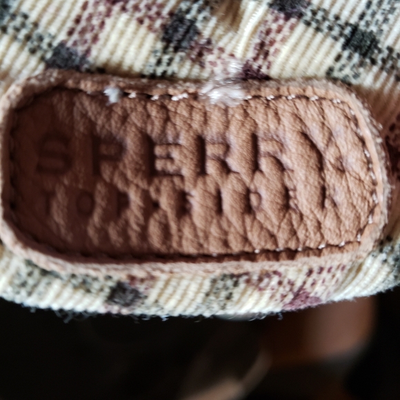 Sperrys - Picture 4 of 4